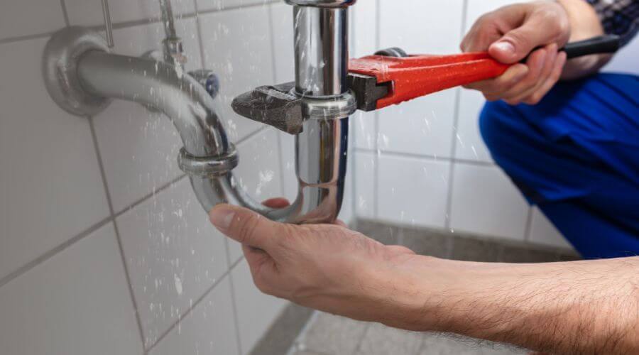 Professional clogged toilet repair in Bronaugh, MO